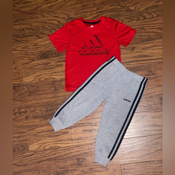 Adidas Hoodie/Jogger Set & Adidas AEROREADY Dry Fit Logo T-Shirt (3T) - Picture 5 of 6